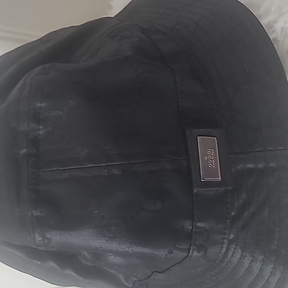🎇GUCCI Bucket Hat✨ - Picture 5 of 7